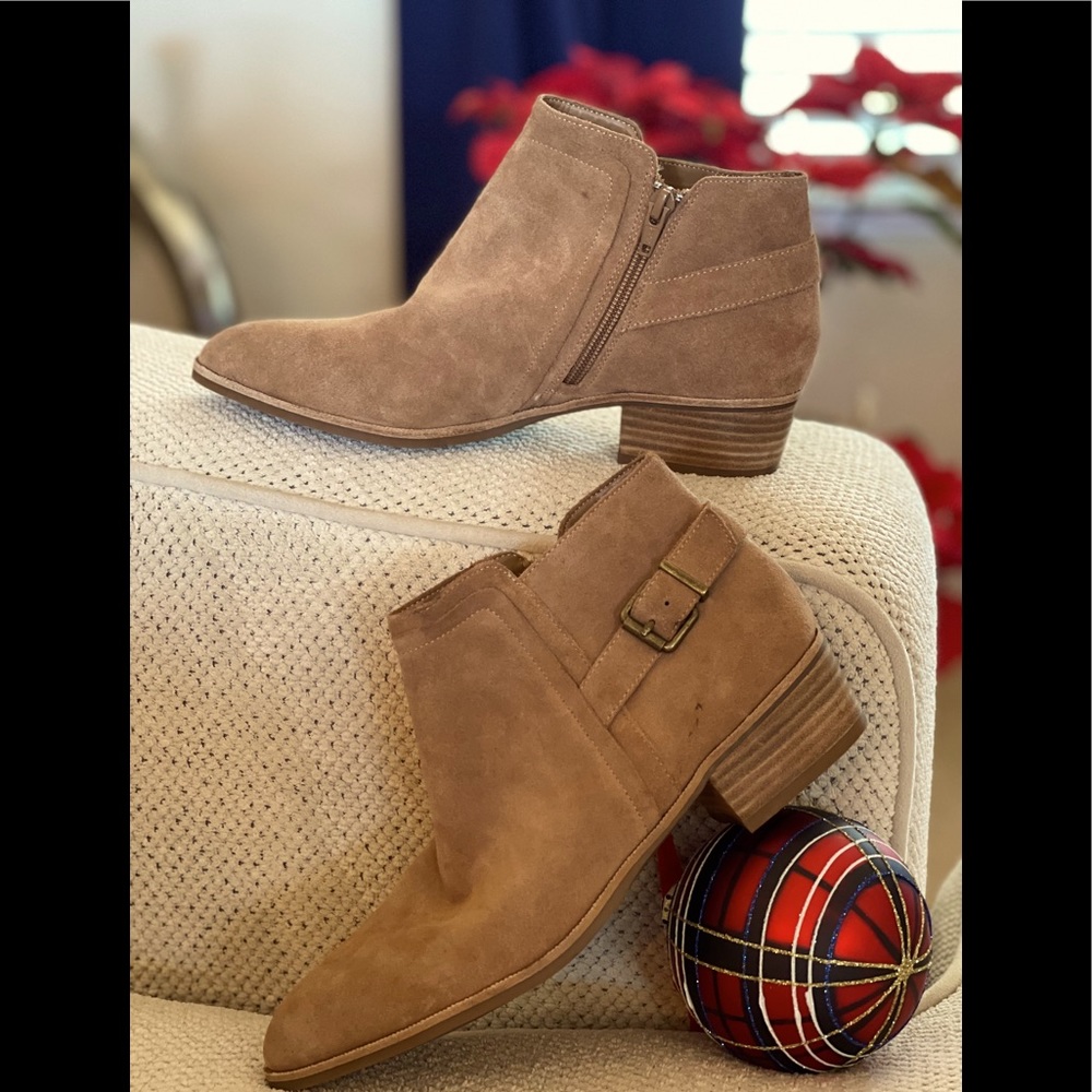 Gianni Bini Ankle boots